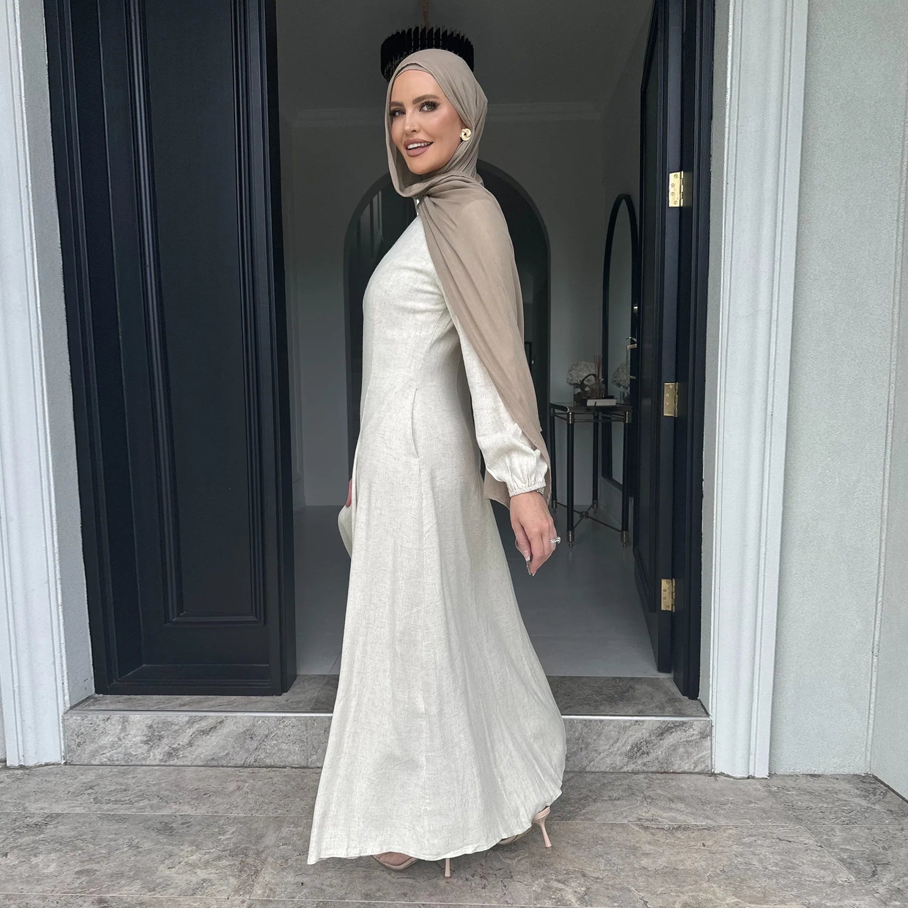 Muslim Long Dresses for Women Cotton Linen Fabric Round Neck Fitted Waist Outdoor Girl's Clothing Evening Party Abayas White